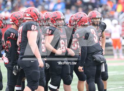 Thumbnail 3 in East St. Louis @ Glenbard East (IHSA Class 7A 2nd Round Playoff) photogallery.