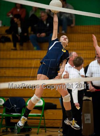 Thumbnail 1 in RHAM vs. East Lyme (CIAC Class L Final) photogallery.