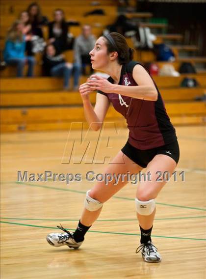 Thumbnail 3 in RHAM vs. East Lyme (CIAC Class L Final) photogallery.