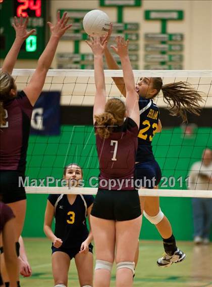 Thumbnail 1 in RHAM vs. East Lyme (CIAC Class L Final) photogallery.