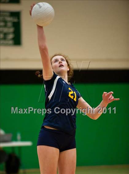 Thumbnail 1 in RHAM vs. East Lyme (CIAC Class L Final) photogallery.
