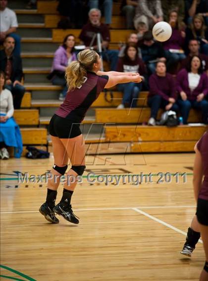 Thumbnail 1 in RHAM vs. East Lyme (CIAC Class L Final) photogallery.