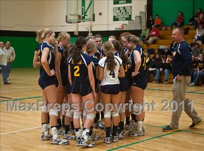Thumbnail 3 in RHAM vs. East Lyme (CIAC Class L Final) photogallery.