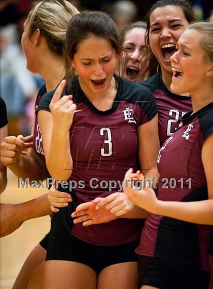 Thumbnail 3 in RHAM vs. East Lyme (CIAC Class L Final) photogallery.