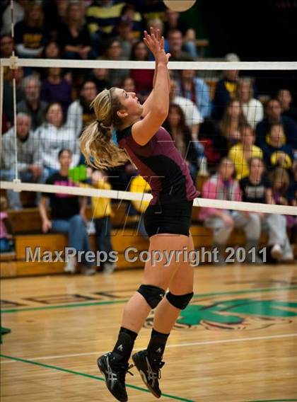 Thumbnail 2 in RHAM vs. East Lyme (CIAC Class L Final) photogallery.