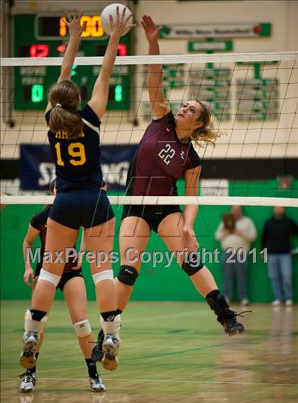 Thumbnail 1 in RHAM vs. East Lyme (CIAC Class L Final) photogallery.