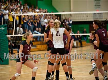 Thumbnail 1 in RHAM vs. East Lyme (CIAC Class L Final) photogallery.