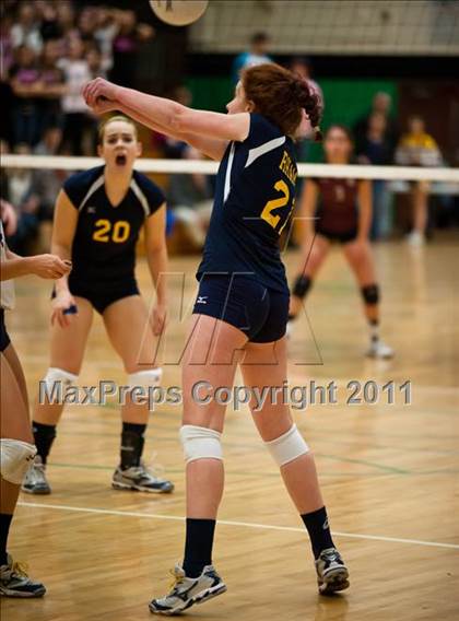 Thumbnail 1 in RHAM vs. East Lyme (CIAC Class L Final) photogallery.