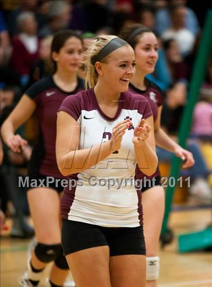 Thumbnail 2 in RHAM vs. East Lyme (CIAC Class L Final) photogallery.