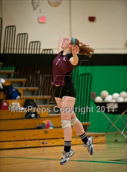 Thumbnail 2 in RHAM vs. East Lyme (CIAC Class L Final) photogallery.