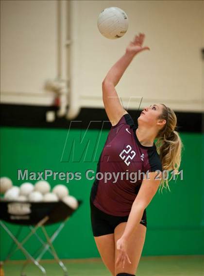 Thumbnail 1 in RHAM vs. East Lyme (CIAC Class L Final) photogallery.