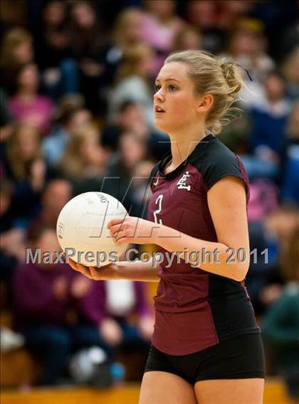 Thumbnail 2 in RHAM vs. East Lyme (CIAC Class L Final) photogallery.