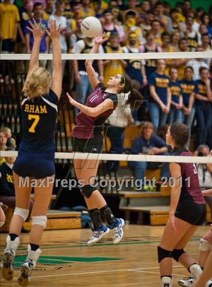 Thumbnail 1 in RHAM vs. East Lyme (CIAC Class L Final) photogallery.