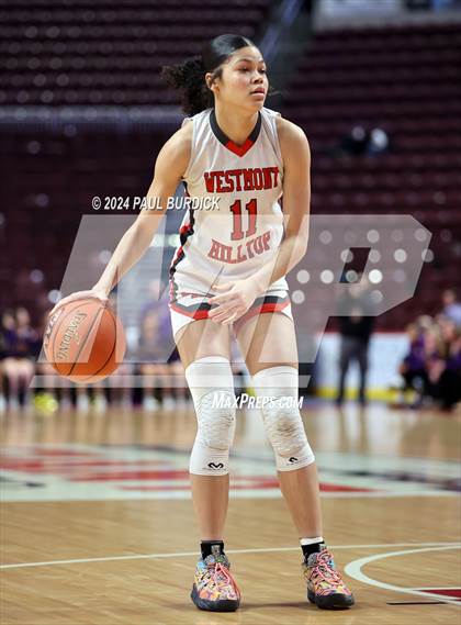 Thumbnail 2 in Lancaster Catholic vs. Westmont Hilltop (PIAA 3A Championship) photogallery.