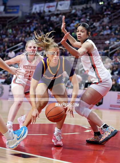 Thumbnail 1 in Lancaster Catholic vs. Westmont Hilltop (PIAA 3A Championship) photogallery.