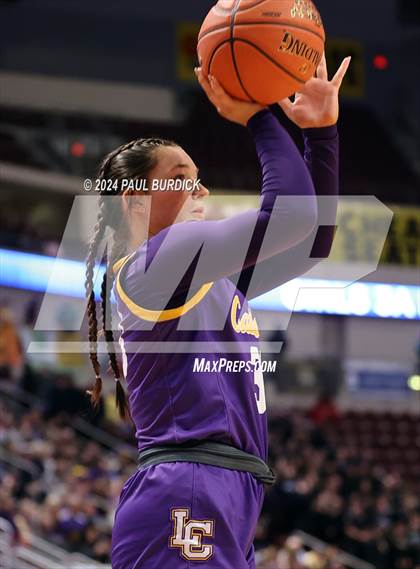Thumbnail 3 in Lancaster Catholic vs. Westmont Hilltop (PIAA 3A Championship) photogallery.