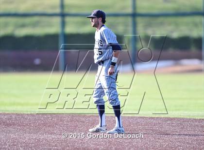 Thumbnail 2 in Arlington Martin vs. Keller (UIL 6A Regional Final) photogallery.