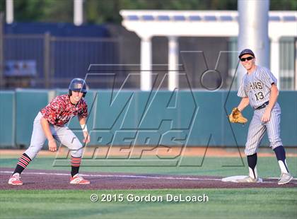 Thumbnail 2 in Arlington Martin vs. Keller (UIL 6A Regional Final) photogallery.