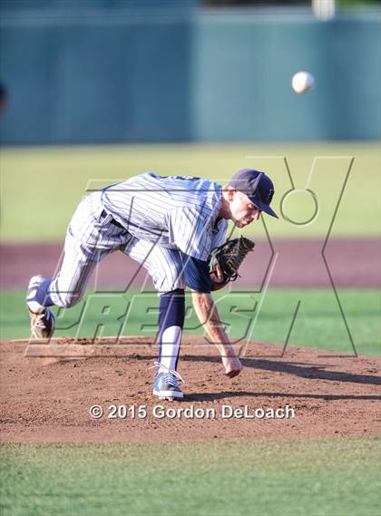 Thumbnail 2 in Arlington Martin vs. Keller (UIL 6A Regional Final) photogallery.