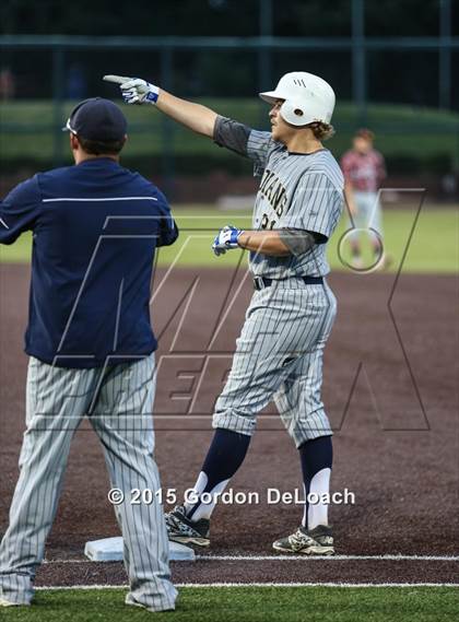Thumbnail 2 in Arlington Martin vs. Keller (UIL 6A Regional Final) photogallery.