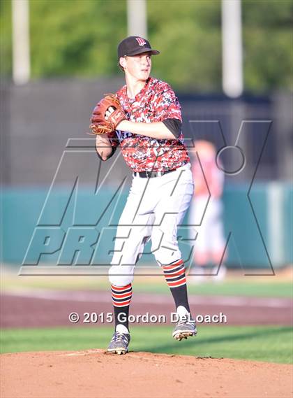 Thumbnail 1 in Arlington Martin vs. Keller (UIL 6A Regional Final) photogallery.
