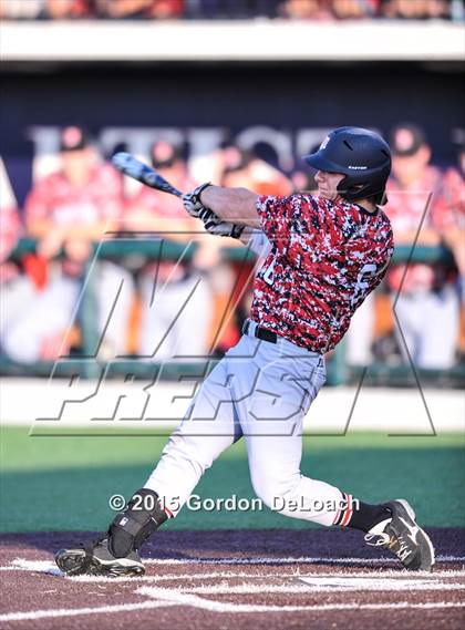 Thumbnail 3 in Arlington Martin vs. Keller (UIL 6A Regional Final) photogallery.