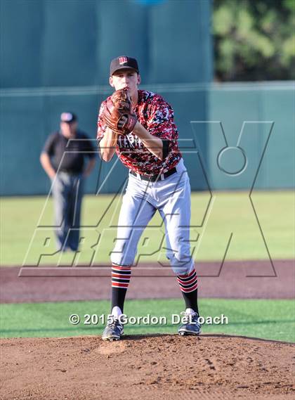 Thumbnail 1 in Arlington Martin vs. Keller (UIL 6A Regional Final) photogallery.