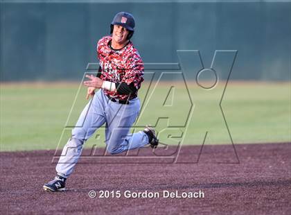 Thumbnail 3 in Arlington Martin vs. Keller (UIL 6A Regional Final) photogallery.