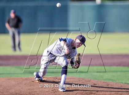 Thumbnail 2 in Arlington Martin vs. Keller (UIL 6A Regional Final) photogallery.