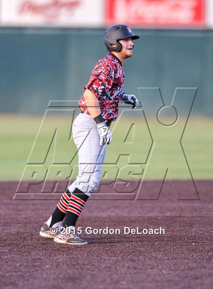 Thumbnail 3 in Arlington Martin vs. Keller (UIL 6A Regional Final) photogallery.