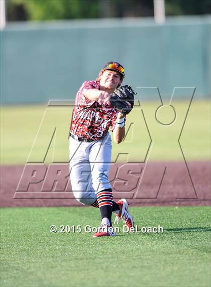 Thumbnail 1 in Arlington Martin vs. Keller (UIL 6A Regional Final) photogallery.