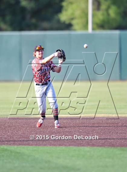 Thumbnail 3 in Arlington Martin vs. Keller (UIL 6A Regional Final) photogallery.
