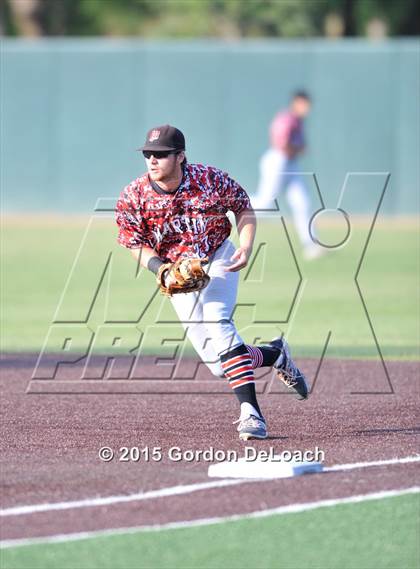 Thumbnail 1 in Arlington Martin vs. Keller (UIL 6A Regional Final) photogallery.