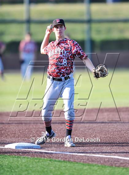 Thumbnail 3 in Arlington Martin vs. Keller (UIL 6A Regional Final) photogallery.