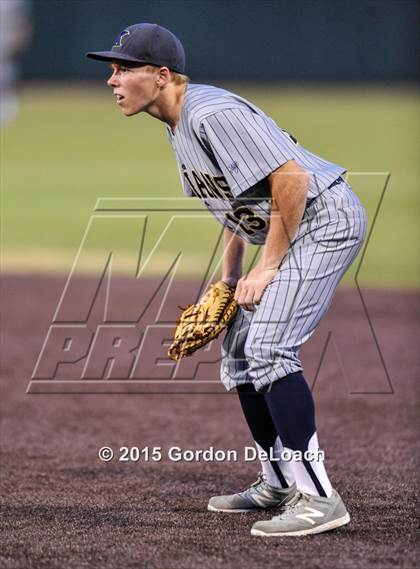 Thumbnail 3 in Arlington Martin vs. Keller (UIL 6A Regional Final) photogallery.