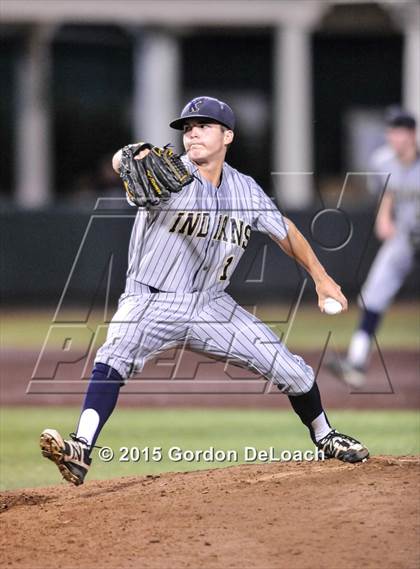 Thumbnail 1 in Arlington Martin vs. Keller (UIL 6A Regional Final) photogallery.