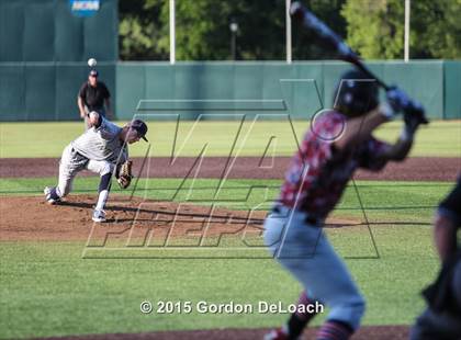 Thumbnail 1 in Arlington Martin vs. Keller (UIL 6A Regional Final) photogallery.