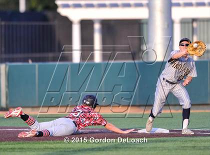 Thumbnail 2 in Arlington Martin vs. Keller (UIL 6A Regional Final) photogallery.