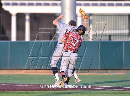 Thumbnail 2 in Arlington Martin vs. Keller (UIL 6A Regional Final) photogallery.