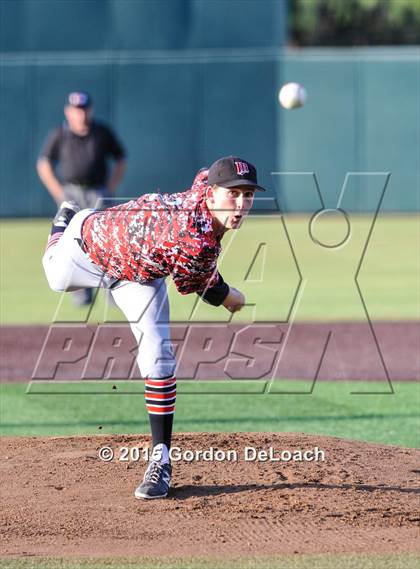 Thumbnail 2 in Arlington Martin vs. Keller (UIL 6A Regional Final) photogallery.