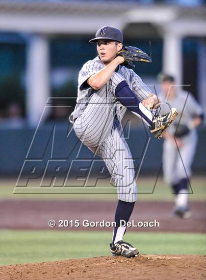 Thumbnail 2 in Arlington Martin vs. Keller (UIL 6A Regional Final) photogallery.