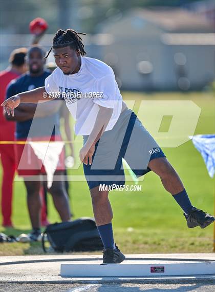 Thumbnail 2 in Jersey Village Falcon Relays (Shot Put) photogallery.