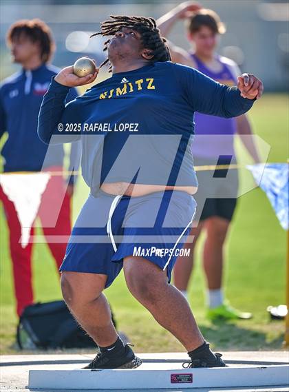 Thumbnail 1 in Jersey Village Falcon Relays (Shot Put) photogallery.