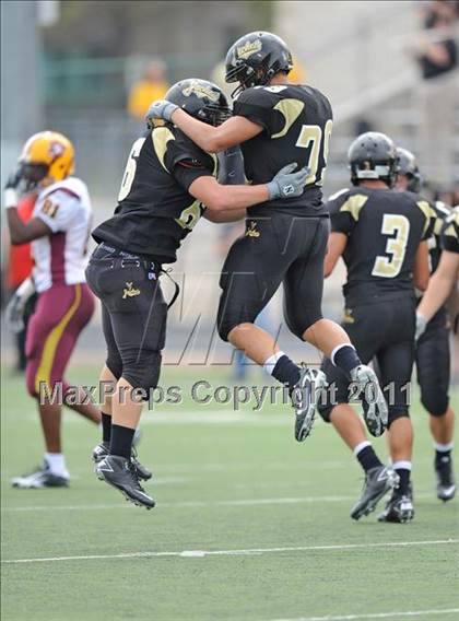 Thumbnail 2 in Glades Central vs. Denison (Florida vs. Texas Football Showcase) photogallery.