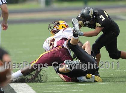 Thumbnail 1 in Glades Central vs. Denison (Florida vs. Texas Football Showcase) photogallery.
