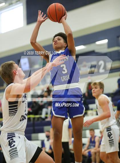 Thumbnail 3 in Pleasant Grove vs. Corner Canyon (CC Winter Invitational) photogallery.
