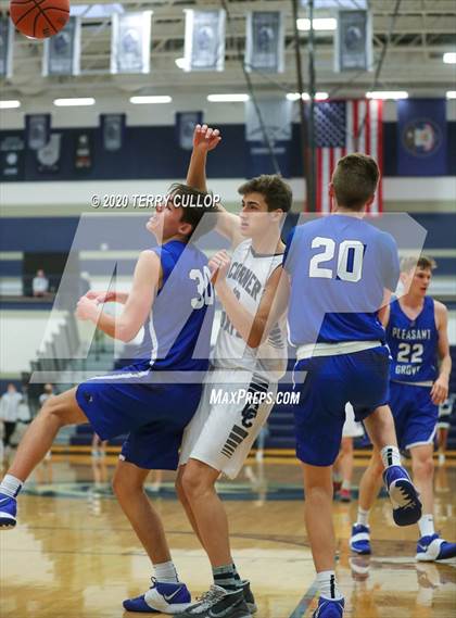 Thumbnail 2 in Pleasant Grove vs. Corner Canyon (CC Winter Invitational) photogallery.