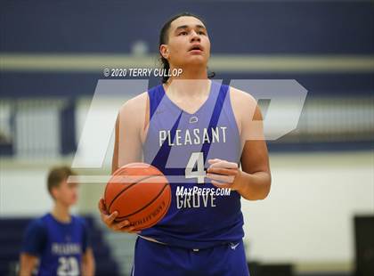 Thumbnail 2 in Pleasant Grove vs. Corner Canyon (CC Winter Invitational) photogallery.
