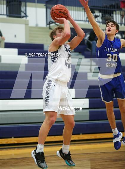 Thumbnail 3 in Pleasant Grove vs. Corner Canyon (CC Winter Invitational) photogallery.