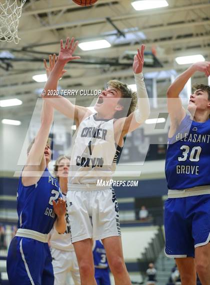 Thumbnail 3 in Pleasant Grove vs. Corner Canyon (CC Winter Invitational) photogallery.